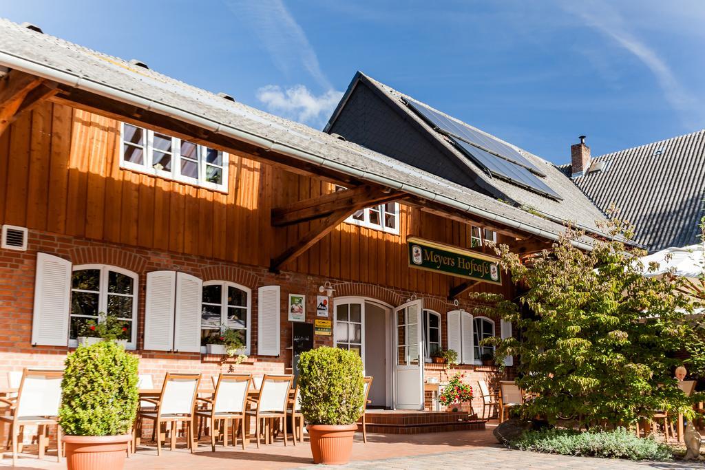 Meyers Hotel Isenbuettel ภายนอก รูปภาพ