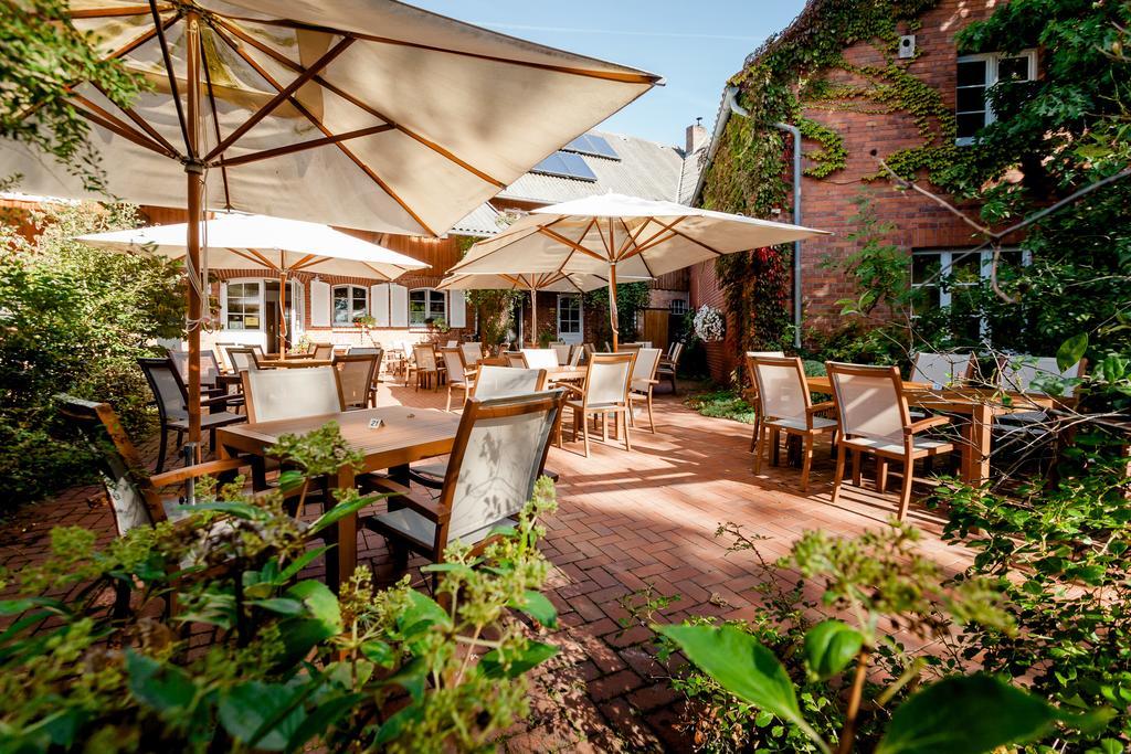 Meyers Hotel Isenbuettel ภายนอก รูปภาพ